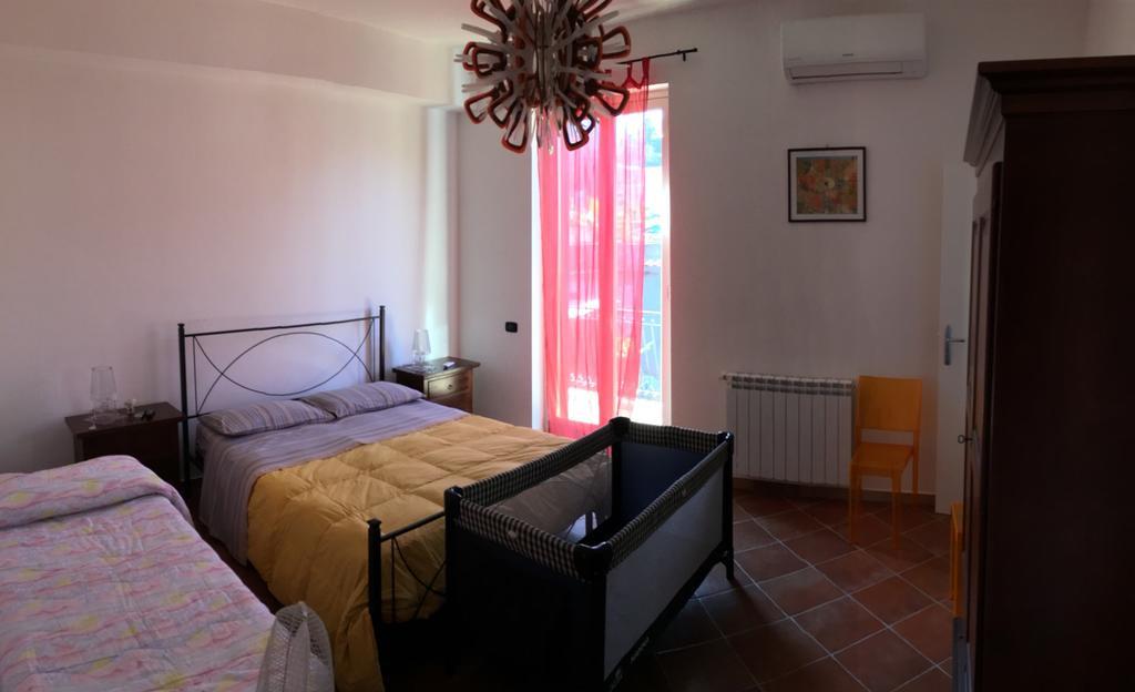 B&B Villa Zia Febronia Patti Exterior foto